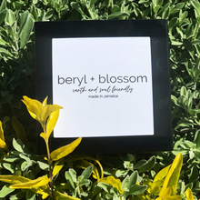将图片加载到图库查看器，Candle Making 101 with Beryl + Blossom (includes Maker&#39;s Kit)
